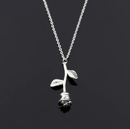collier rose fleur 8